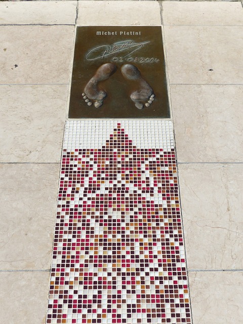 更上一层楼 更上一层楼